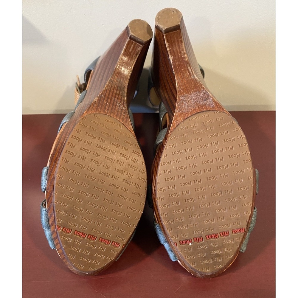 Miz Mooz Petra Wedge Heel Sandals Women's Size 6.5 Blue and Beige Leather Shoes - Picture 10 of 10